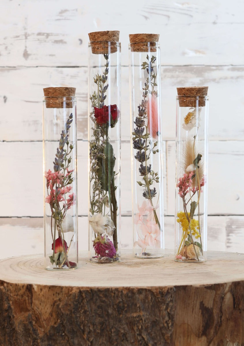 Glass tube with 2 different dried flowers Ø3cm - Packlinq