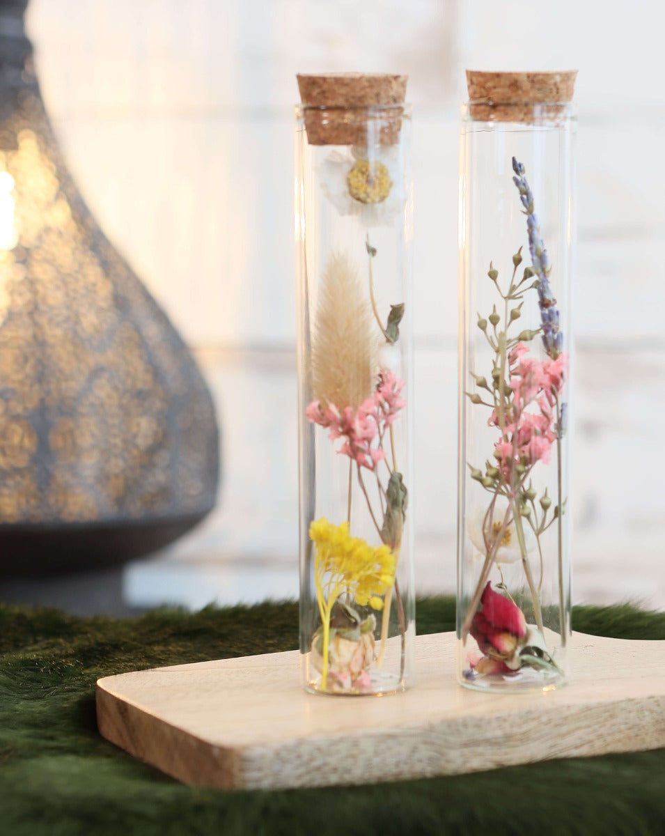 Glass tube with 2 different dried flowers Ø3cm - Packlinq
